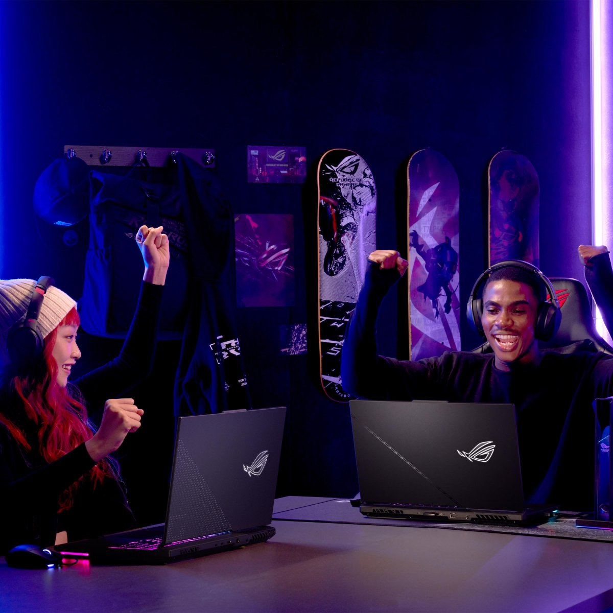 ASUS ROG Strix G17 G713PV-HX048W AMD Ryzen™ 9 7845HX Laptop 43.9 cm (17.3") Full HD 16 GB DDR5-SDRAM 1 TB SSD NVIDIA GeForce RTX 4060 Wi-Fi 6E (802.11ax) Windows 11 Home Black, Grey - Image 8